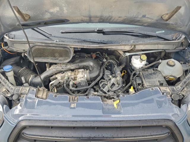 Ford Transit T-250 Image 7