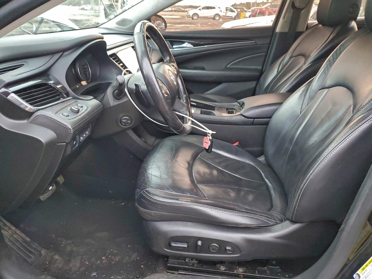 Buick LaCrosse Premium Image 7