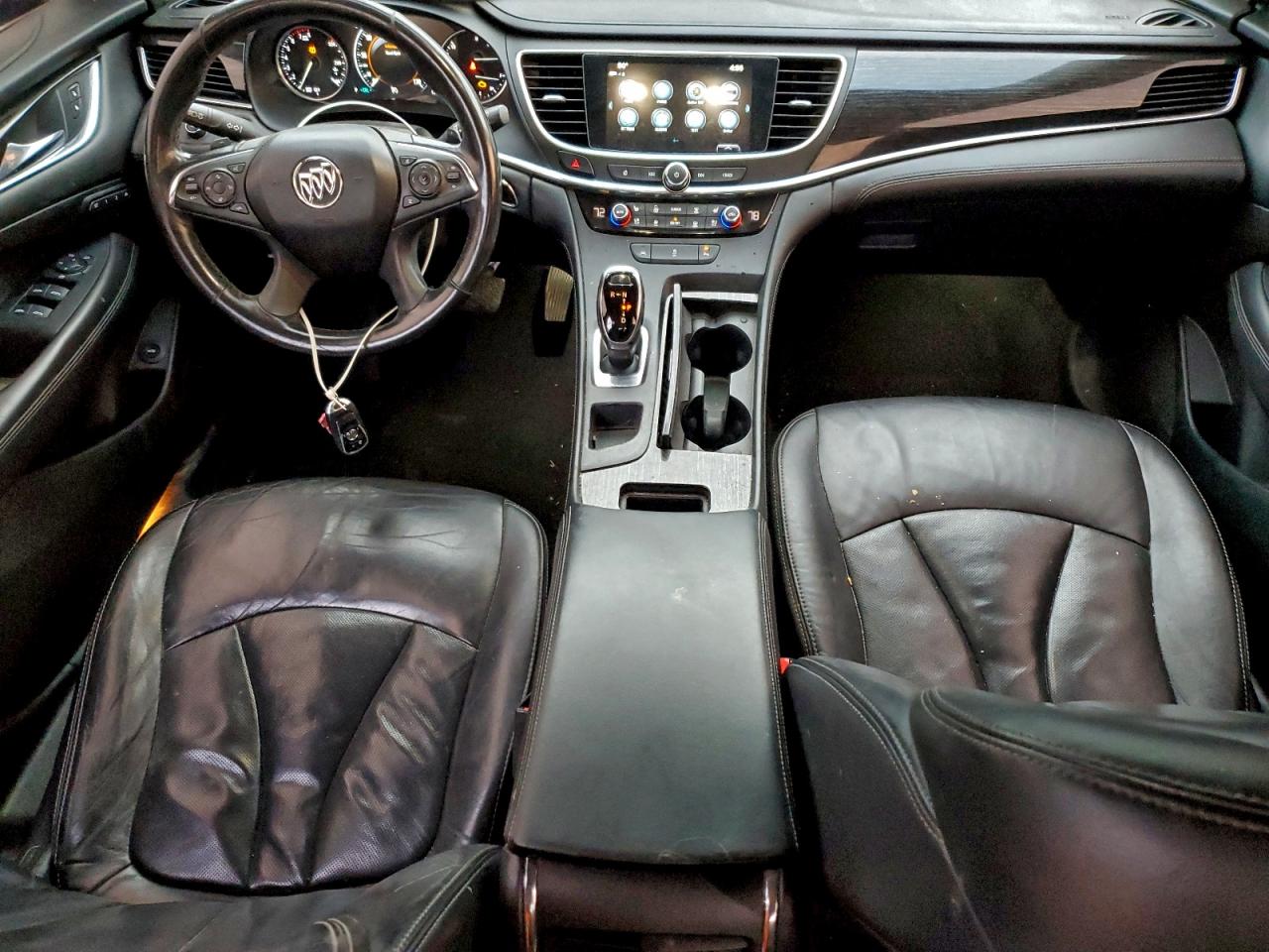 Buick LaCrosse Premium Image 9