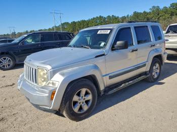  Salvage Jeep Liberty