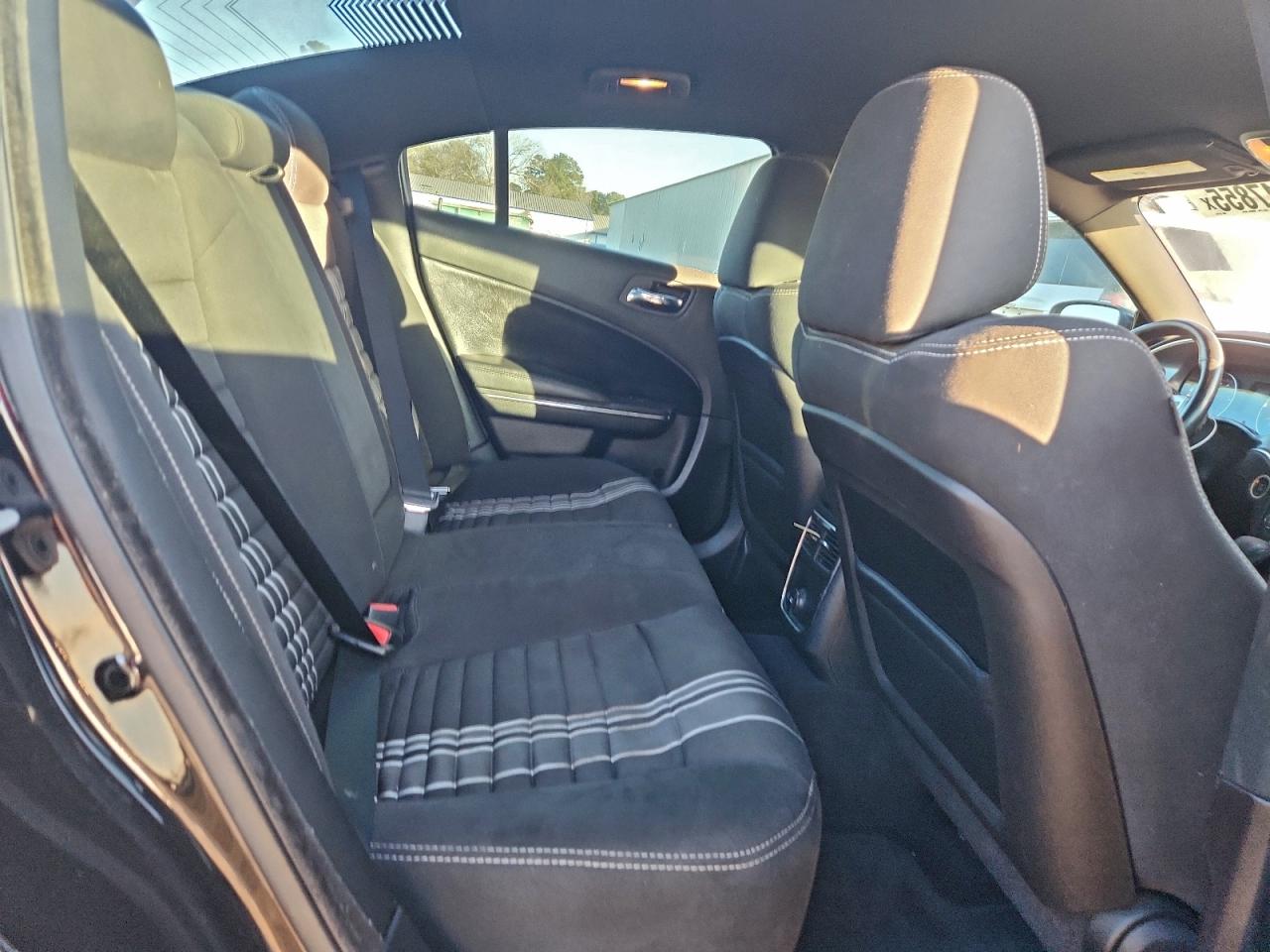 Dodge Charger Super Bee Image 11