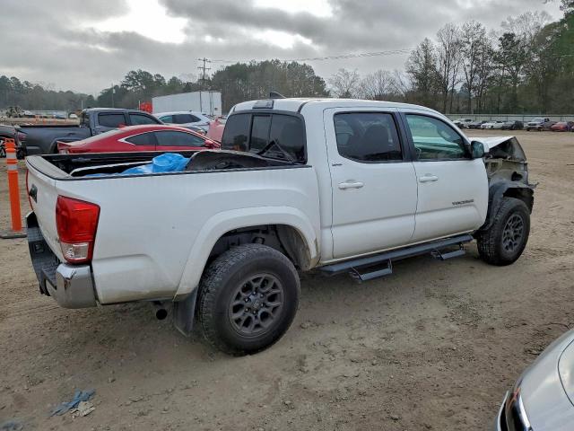Toyota Tacoma Double Cab Image 6