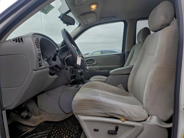 Chevrolet Trailblazer Ls Image 4