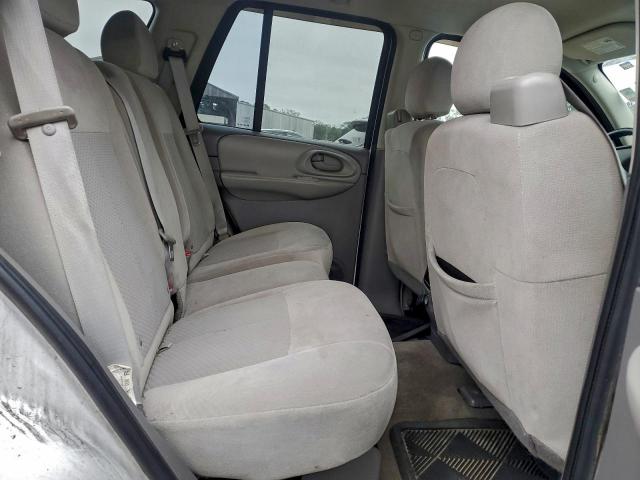 Chevrolet Trailblazer Ls Image 6