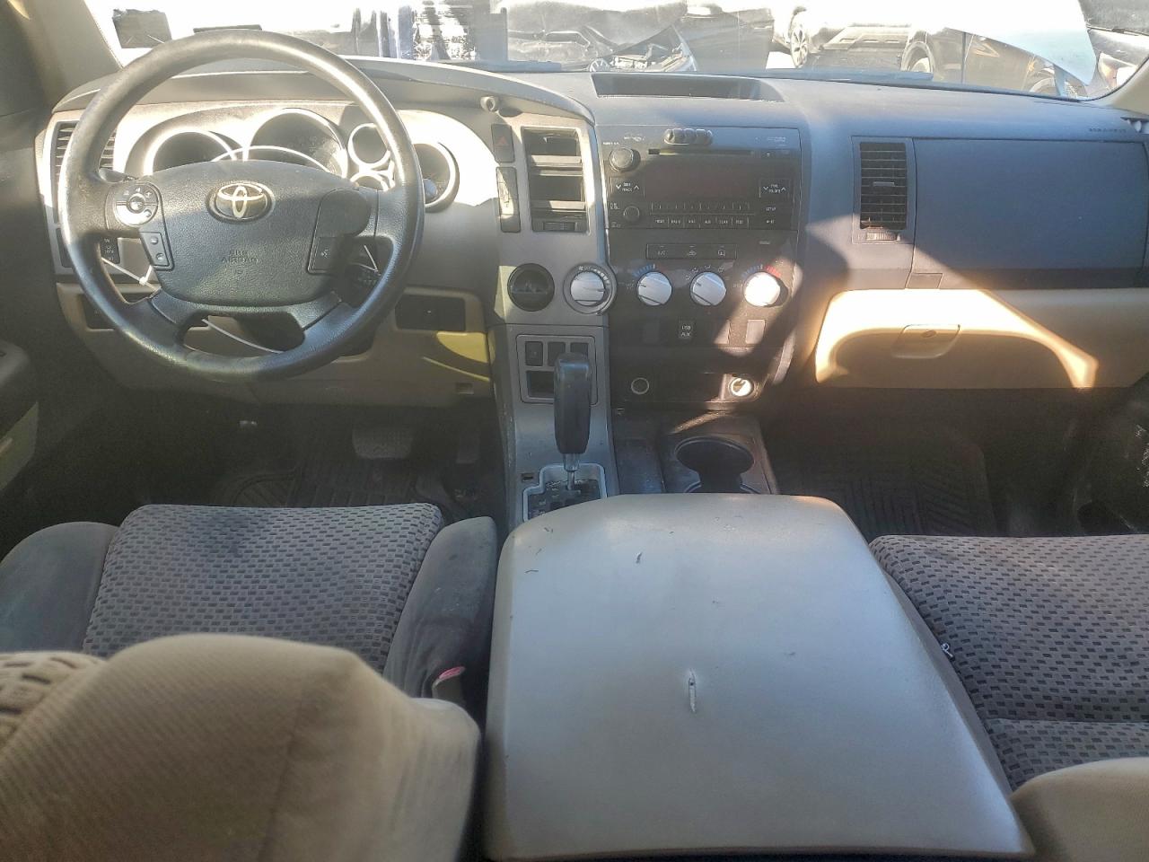 Toyota Tundra Double Cab Sr5 Image 10