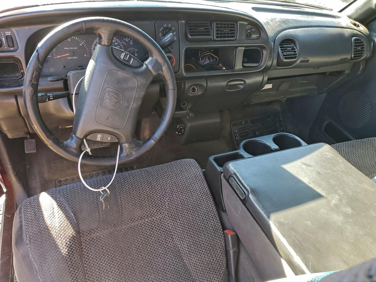 Dodge Ram 2500 Image 8