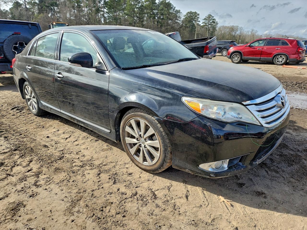 Toyota Avalon Base Image 5