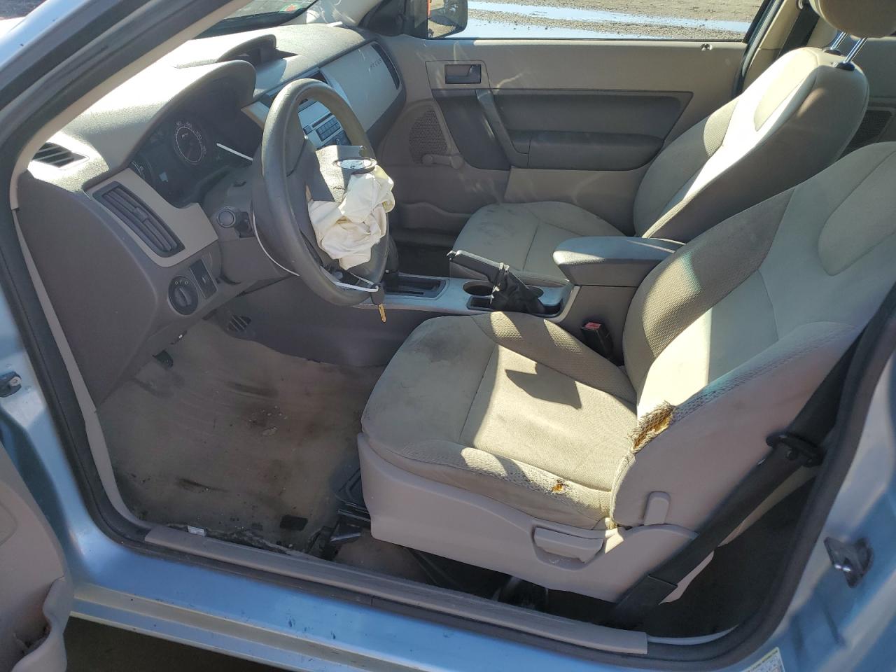 Ford Focus S/se Image 7