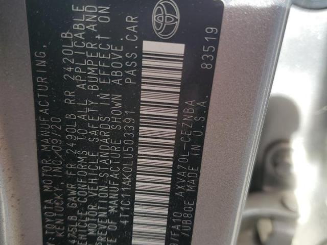 Toyota Camry Le Image 4