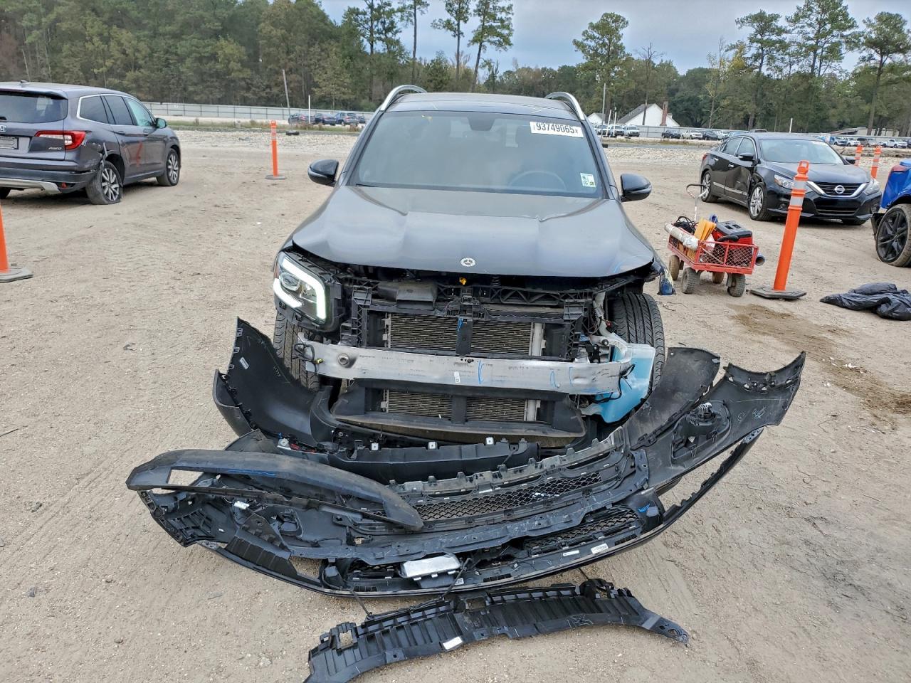 Mercedes-Benz GLB 250 Image 11