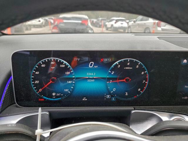 Mercedes-Benz GLB 250 Image 14