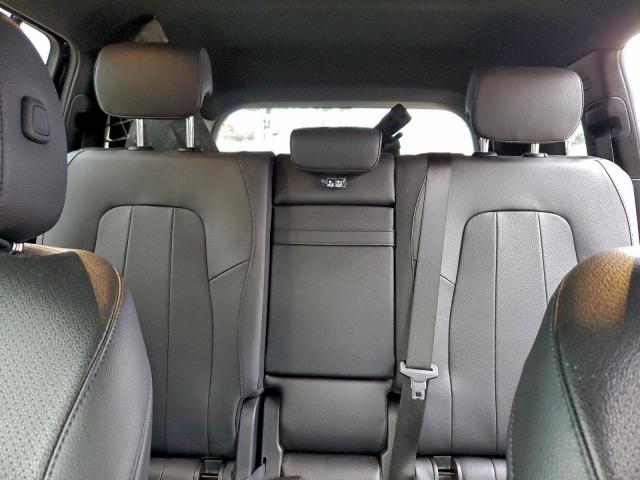 Mercedes-Benz GLB 250 Image 13