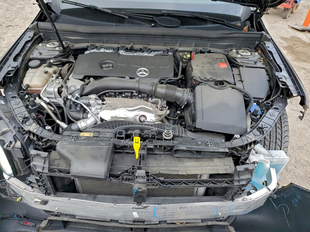 Mercedes-Benz GLB 250 Image 5