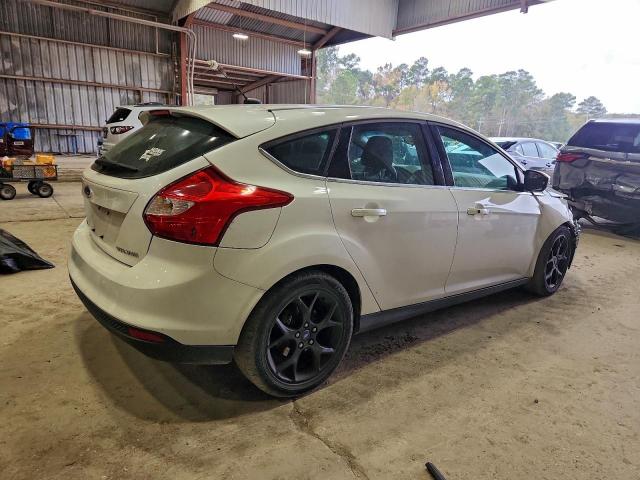 Ford Focus Titanium Image 4