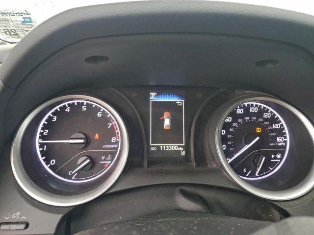 Toyota Camry Le Image 2