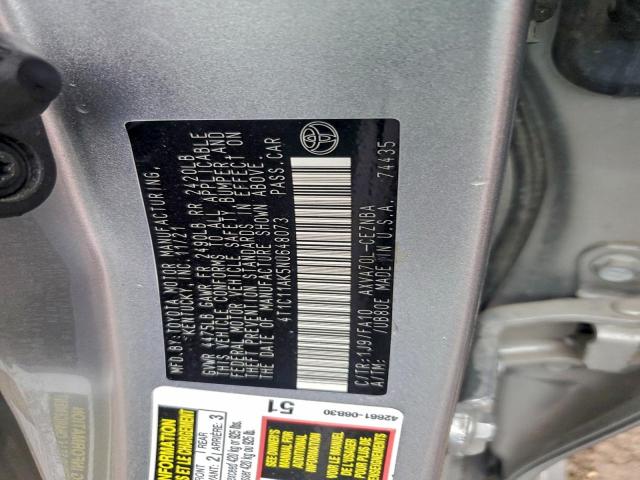 Toyota Camry Le Image 8