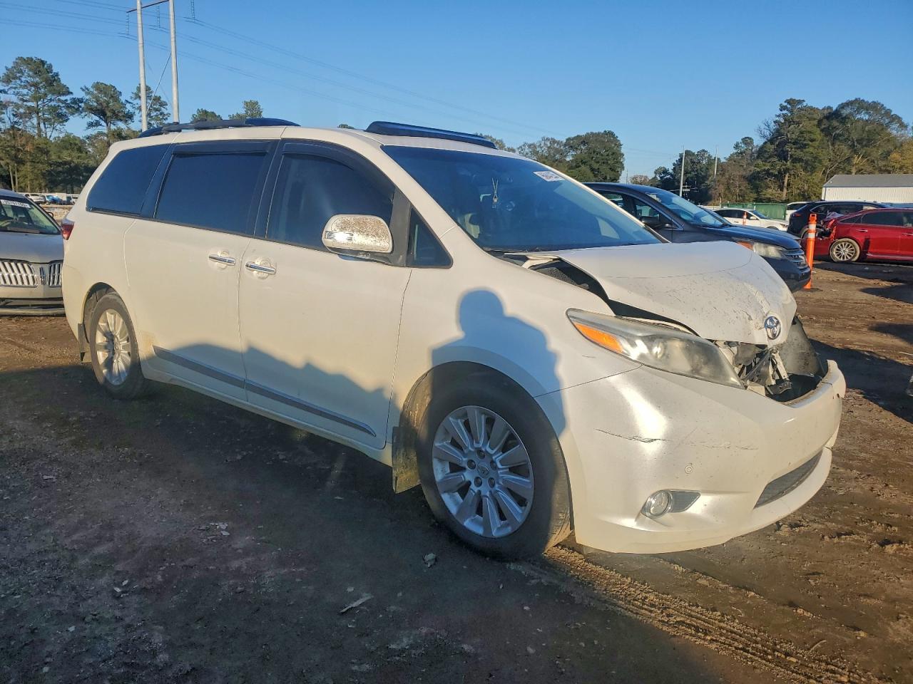 Toyota Sienna Xle Image 9