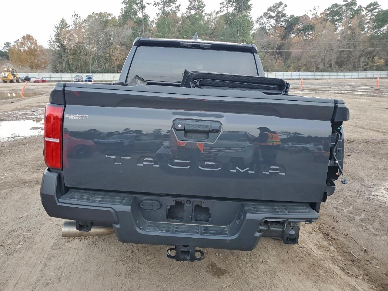 Toyota Tacoma Double Cab Image 5