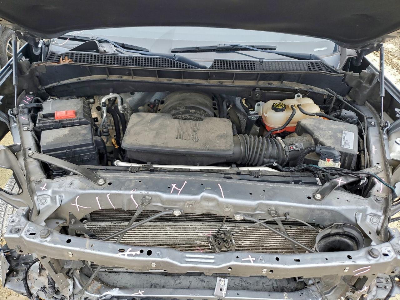 Chevrolet Silverado C1500 Rst Image 2