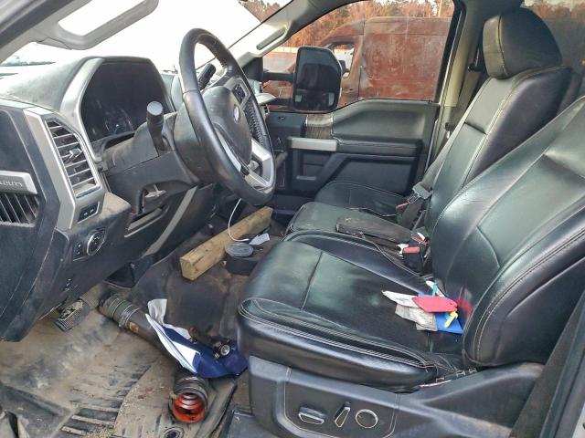 Ford F-350 Super Duty Image 9