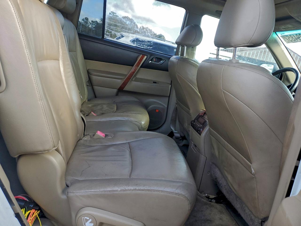 Toyota Highlander Limited Image 14