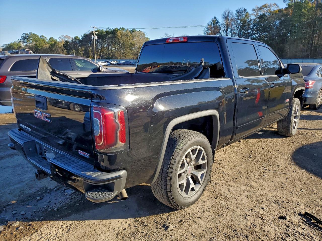 GMC Sierra K1500 Slt Image 3