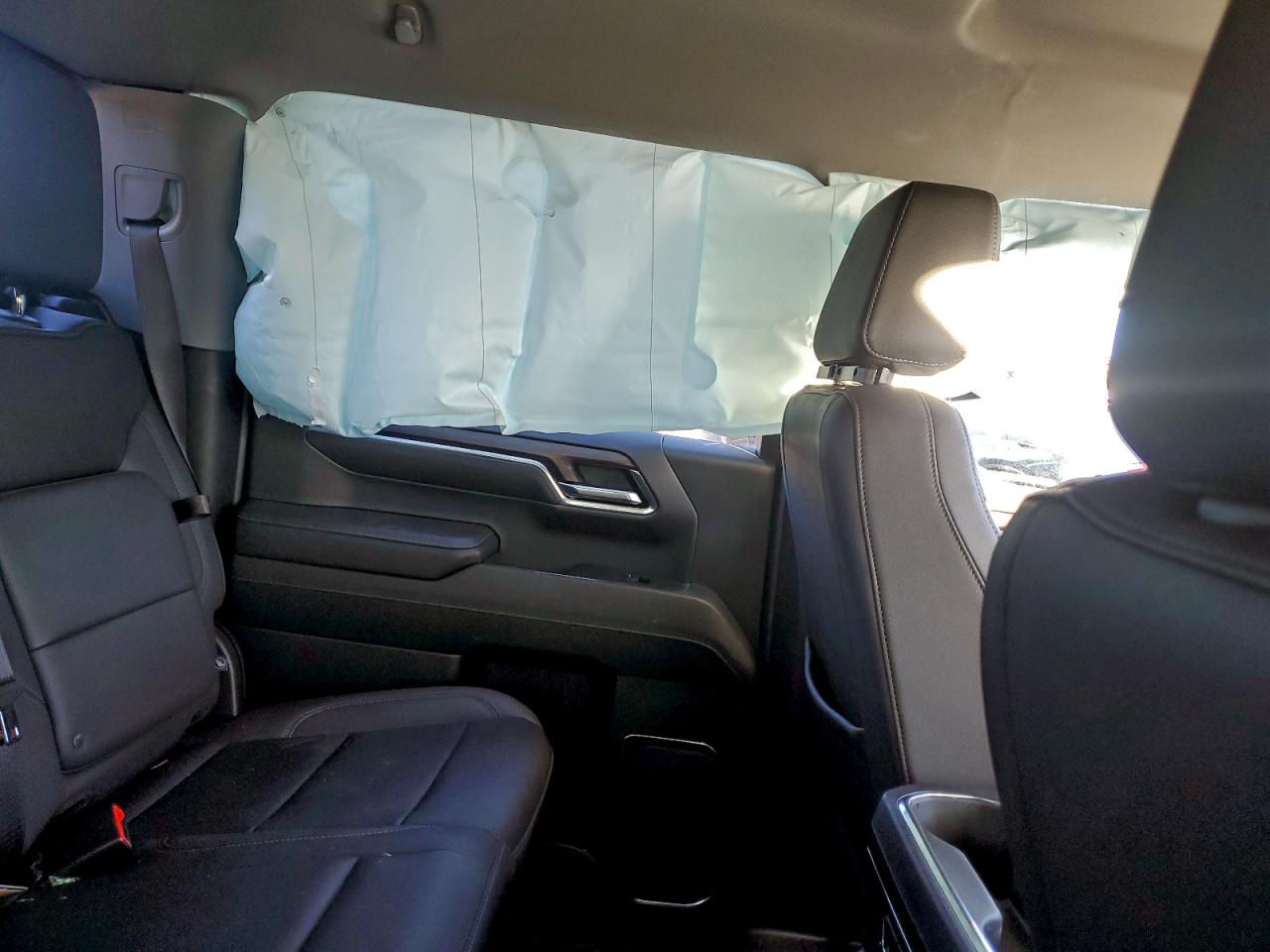 GMC Sierra C1500 Slt Image 8