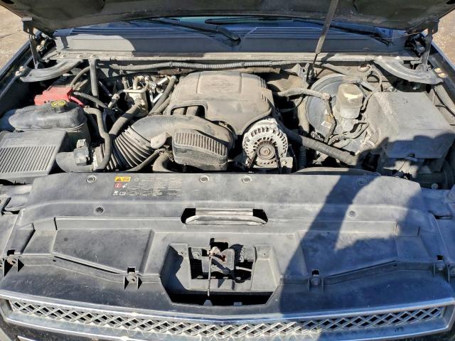 Chevrolet Suburban C1500 Lt Image 12