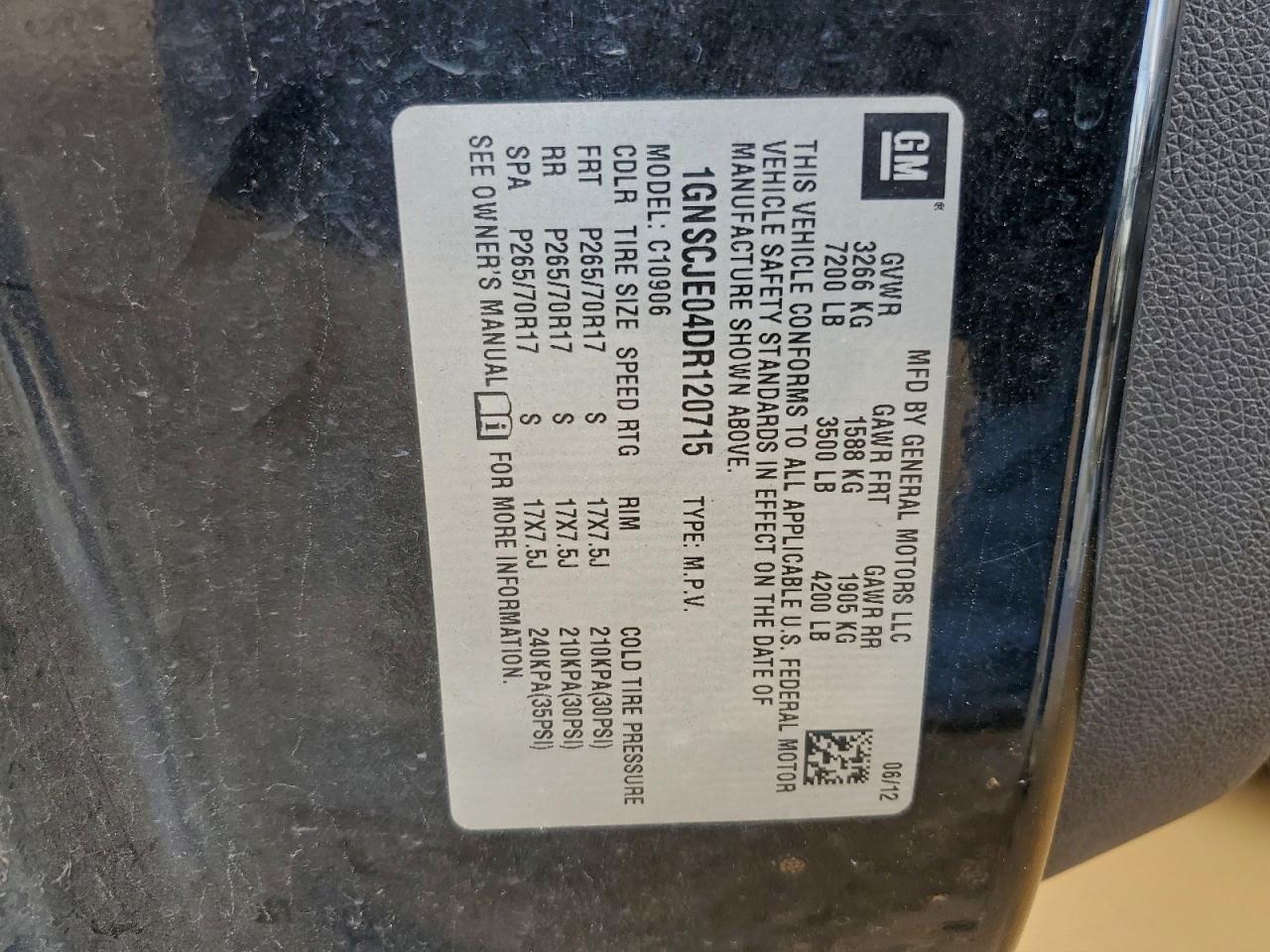 Chevrolet Suburban C1500 Lt Image 8