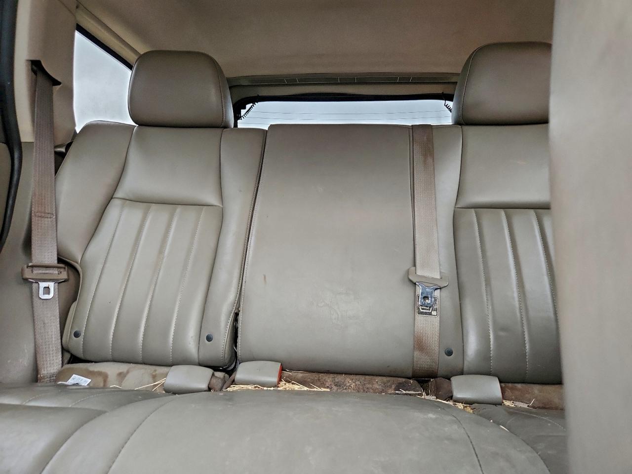 Jeep Grand Cherokee Laredo Image 12