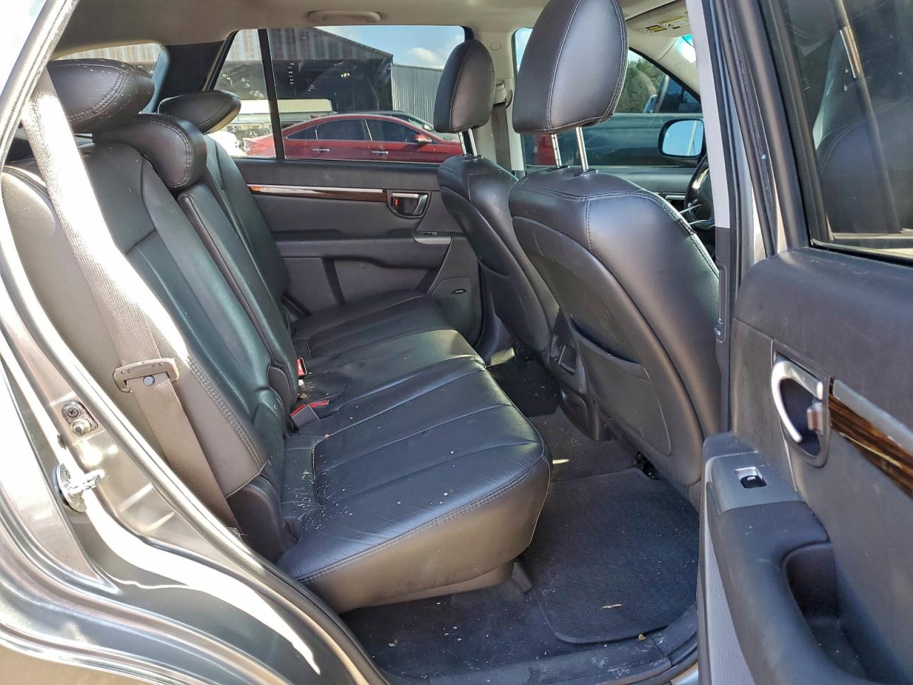 Hyundai SANTA FE Limited Image 8