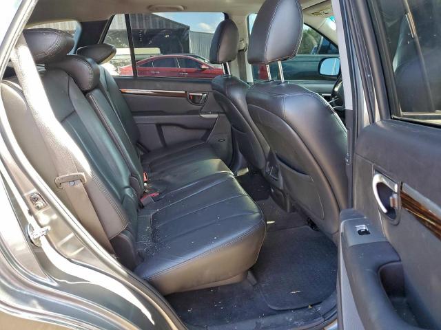 Hyundai SANTA FE Limited Image 8